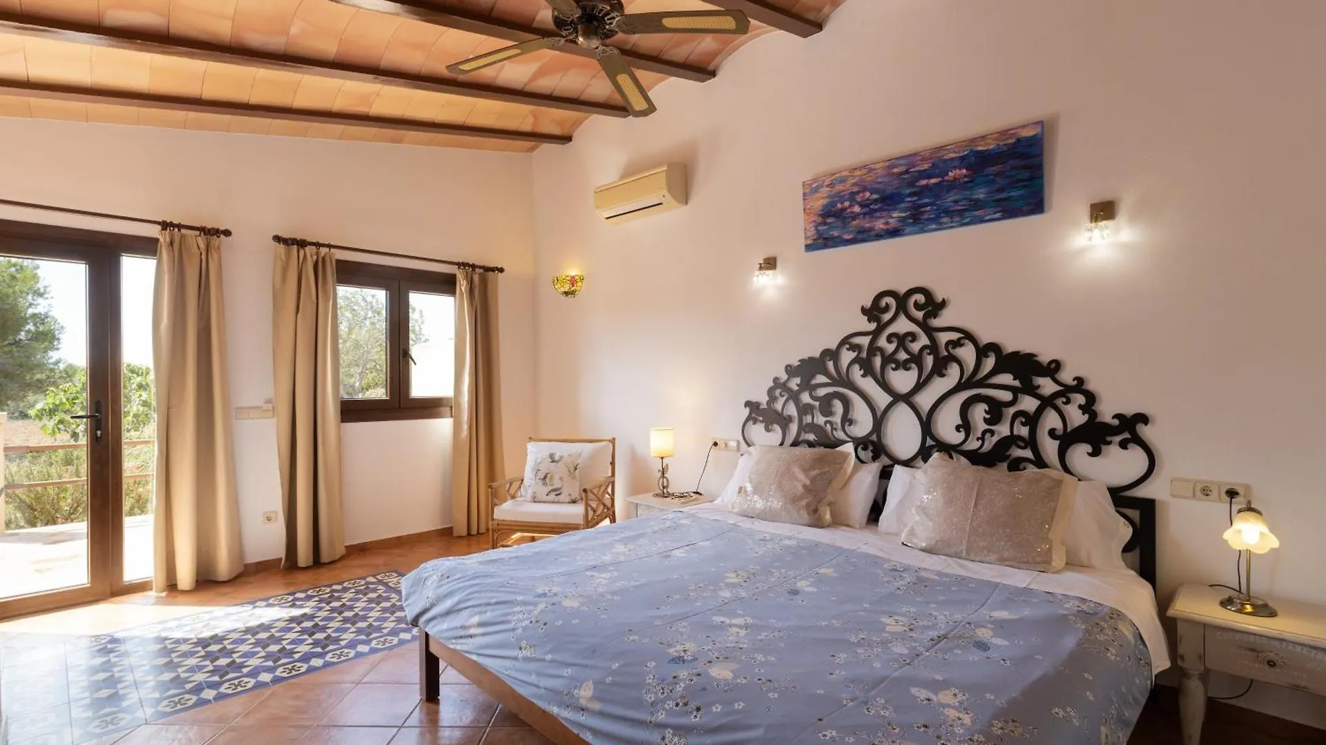 Finca Son Marimon (Adults Only) 산타니 팜스테이